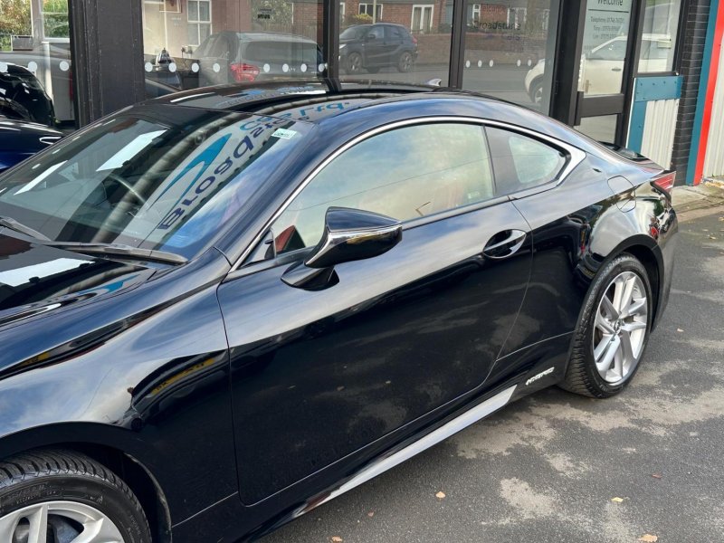 LEXUS RC