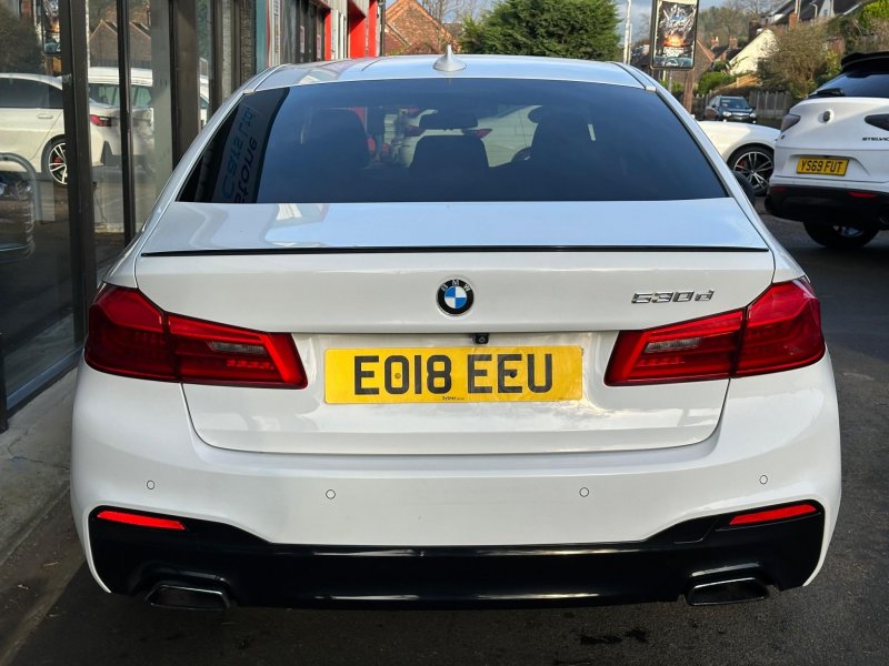 BMW 5 SERIES