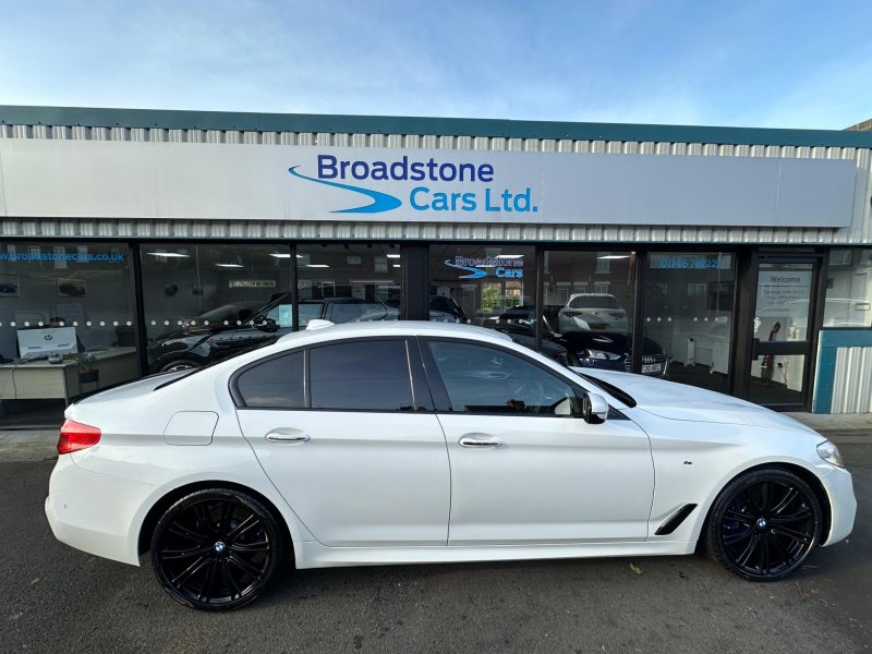 BMW 5 SERIES