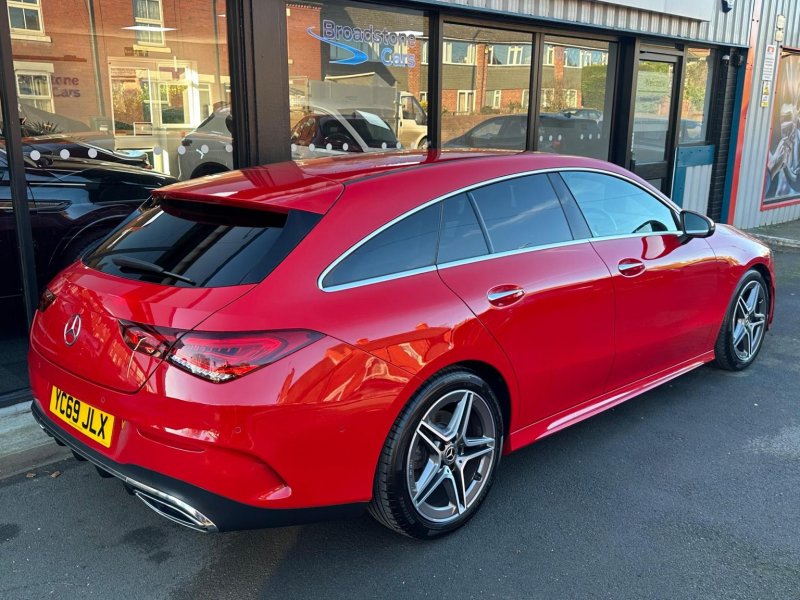 MERCEDES-BENZ CLA