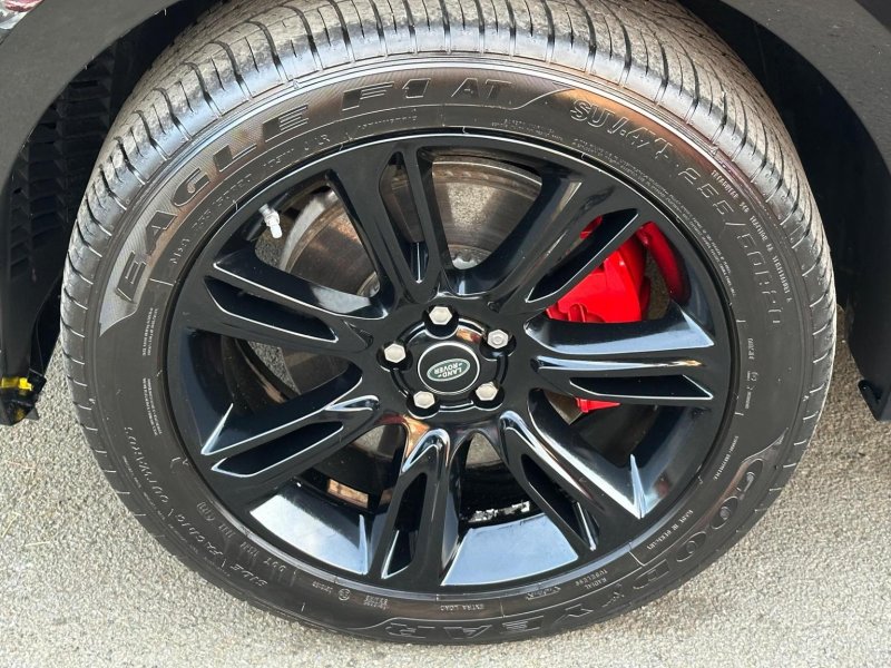 LAND ROVER RANGE ROVER VELAR