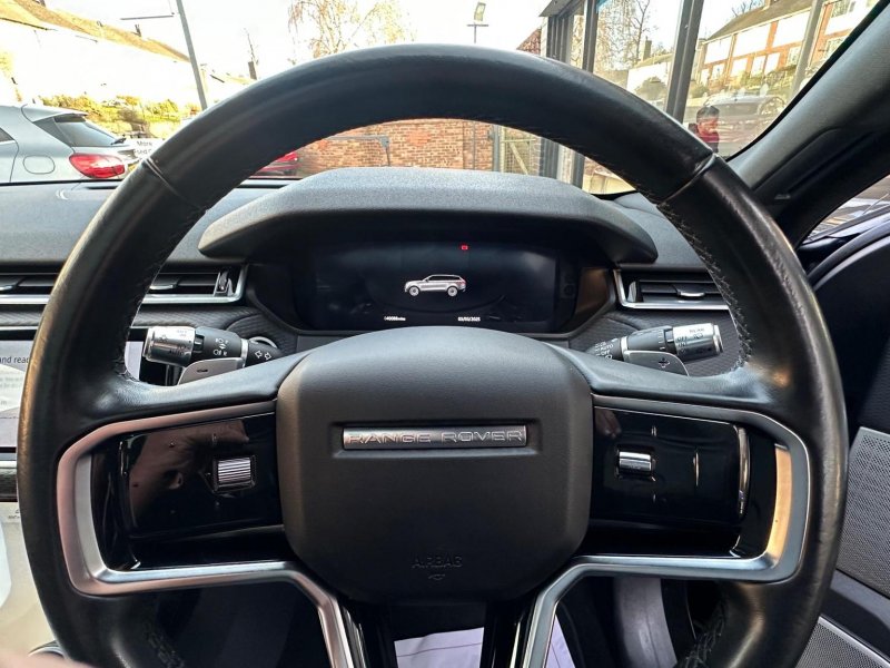 LAND ROVER RANGE ROVER VELAR