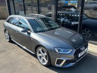 AUDI A4 AVANT