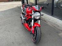 DUCATI MONSTER 696