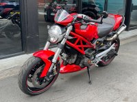 DUCATI MONSTER 696