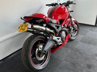 DUCATI MONSTER 696