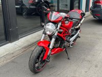 DUCATI MONSTER 696