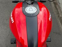 DUCATI MONSTER 696
