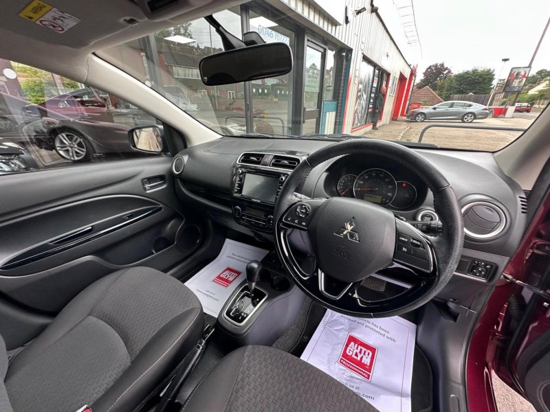 MITSUBISHI MIRAGE