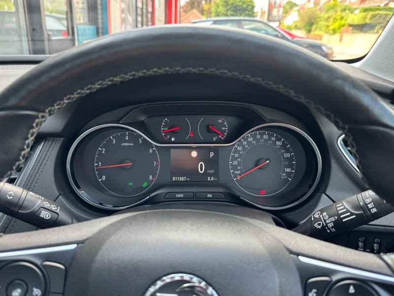 VAUXHALL GRANDLAND X