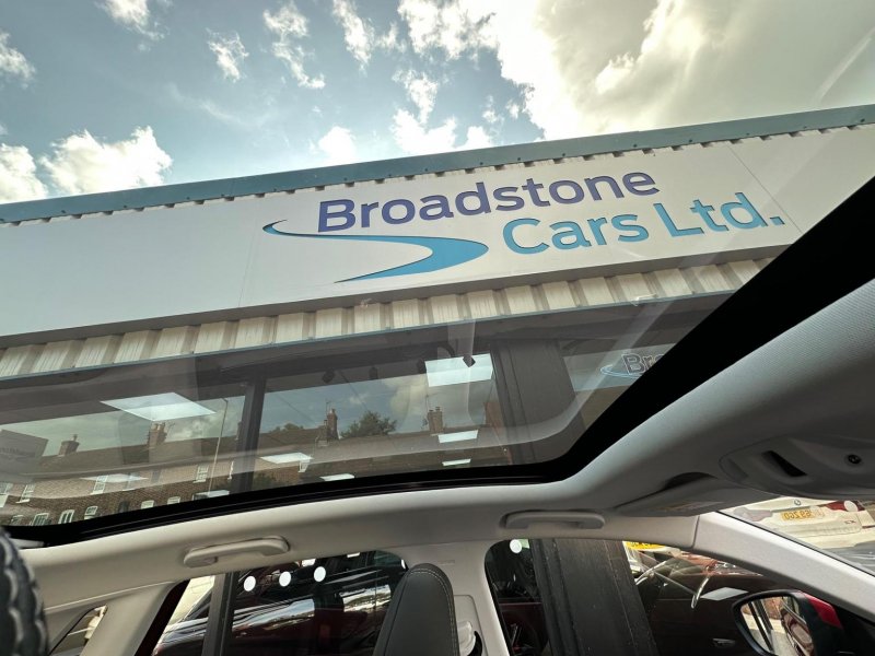 VAUXHALL GRANDLAND X