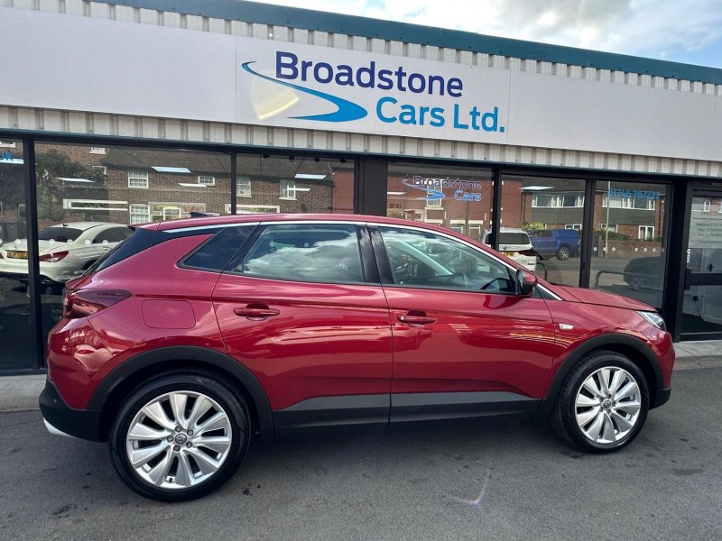 VAUXHALL GRANDLAND X