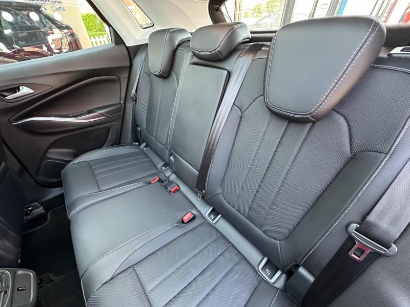 VAUXHALL GRANDLAND X