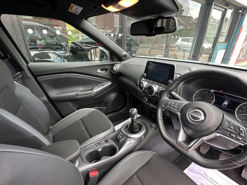 NISSAN JUKE