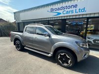 NISSAN NAVARA