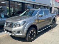 NISSAN NAVARA