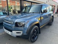LAND ROVER DEFENDER 110