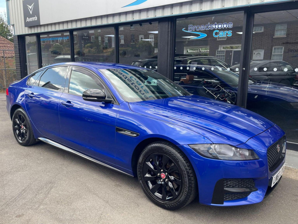 2017 Jaguar XF