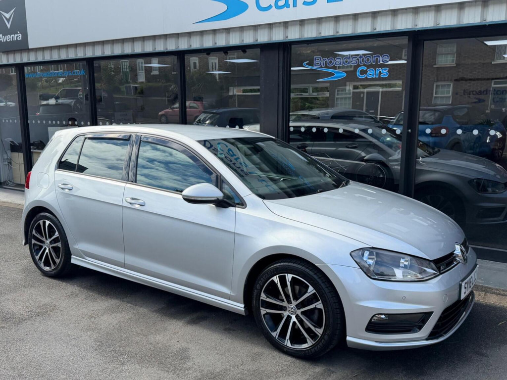 2016 Volkswagen GOLF